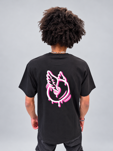 Camiseta Rolling Tinta Fresca - Preta e Rosa (M ao GG)