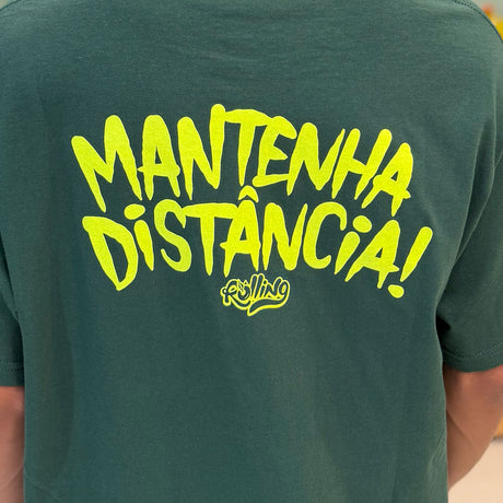 Camiseta Mantenha Distância (M ao GG)